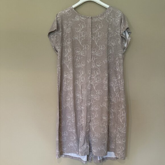 Kindred Bravely Labor and Nursing Nightgown in Light Taupe - Picture 7 of 9